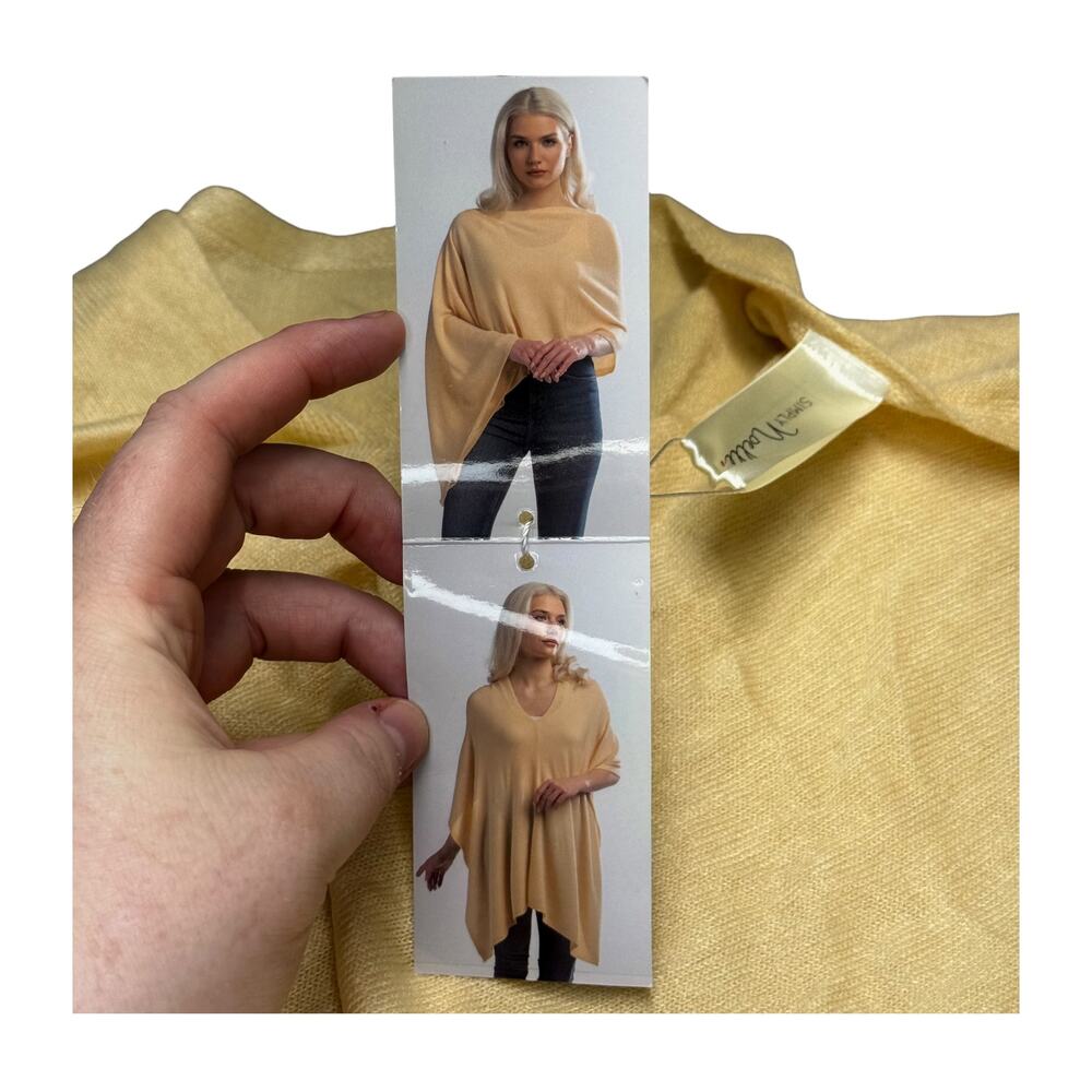 Simply Noelle Butter Yellow Knit Poncho Cape One Size NWT - Picture 4 of 7